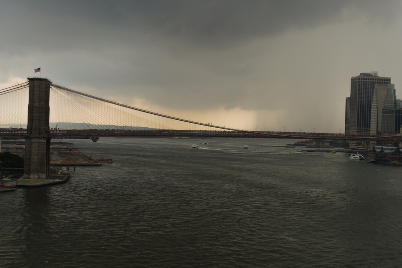 Brooklyn Bridge met de bui die ik op mijn hoofd zou krijgen