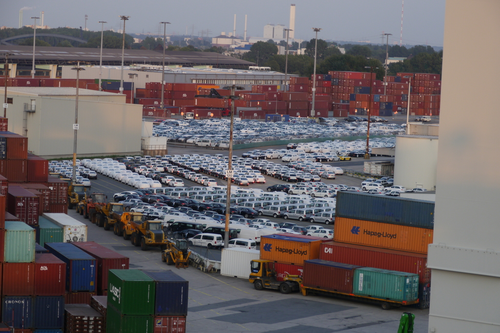 De vooraad auto's (in Hamburg)