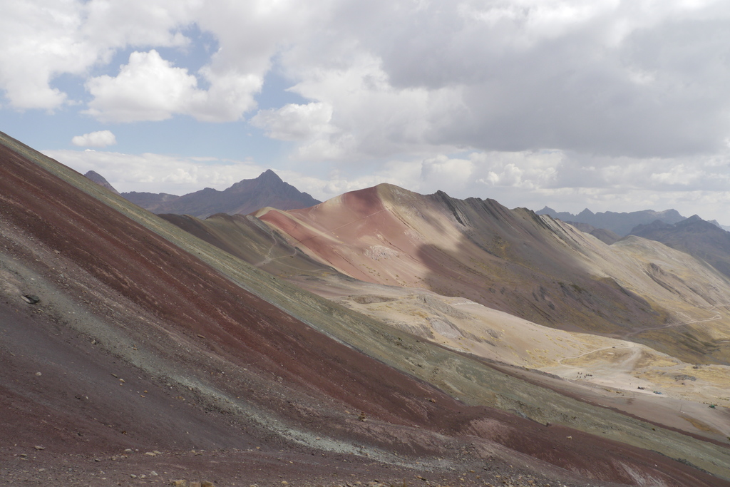 Colored mountains