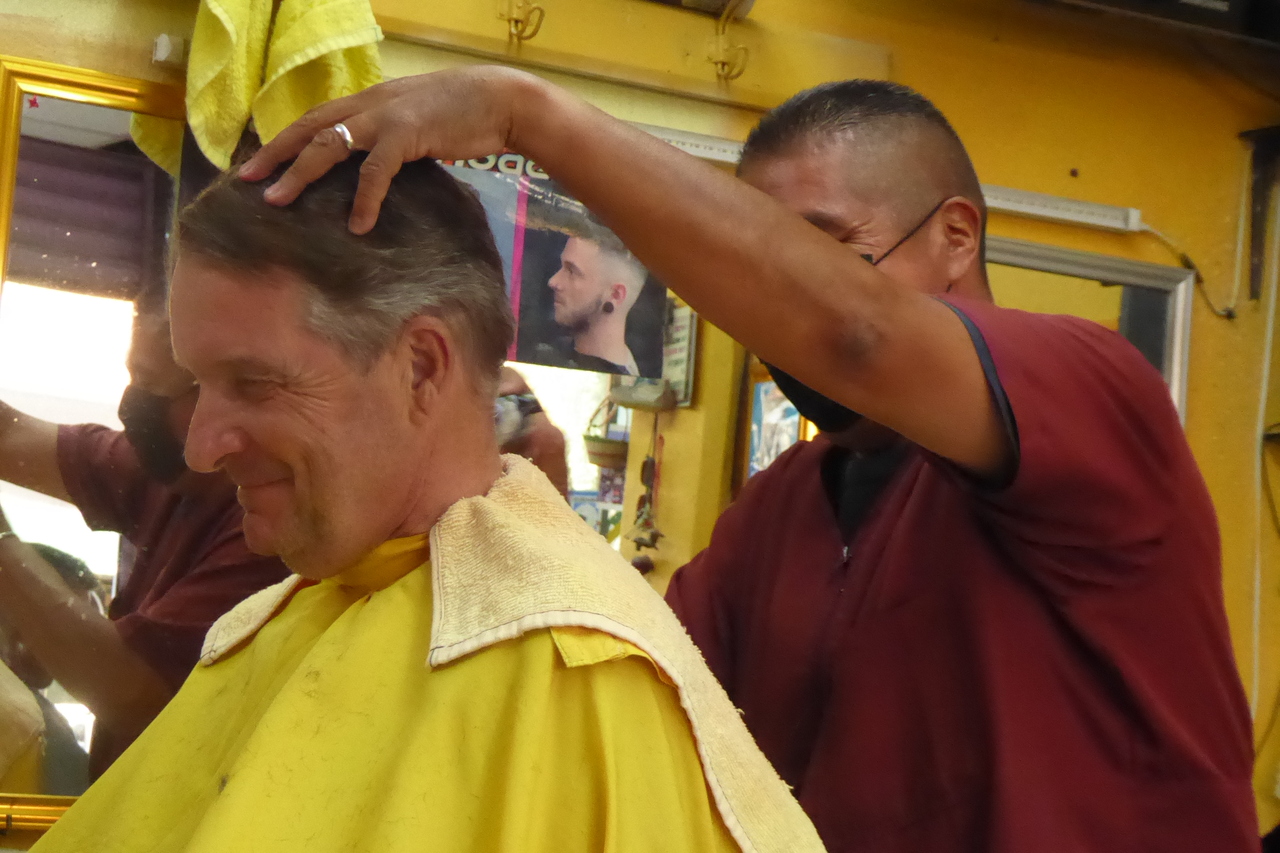 Adriaan at the hairdresser